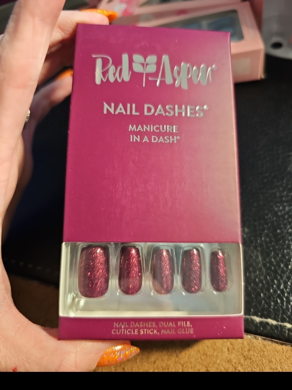 Red Aspen Nail Dashes Press-On Nails - Cranberry Chrissy
